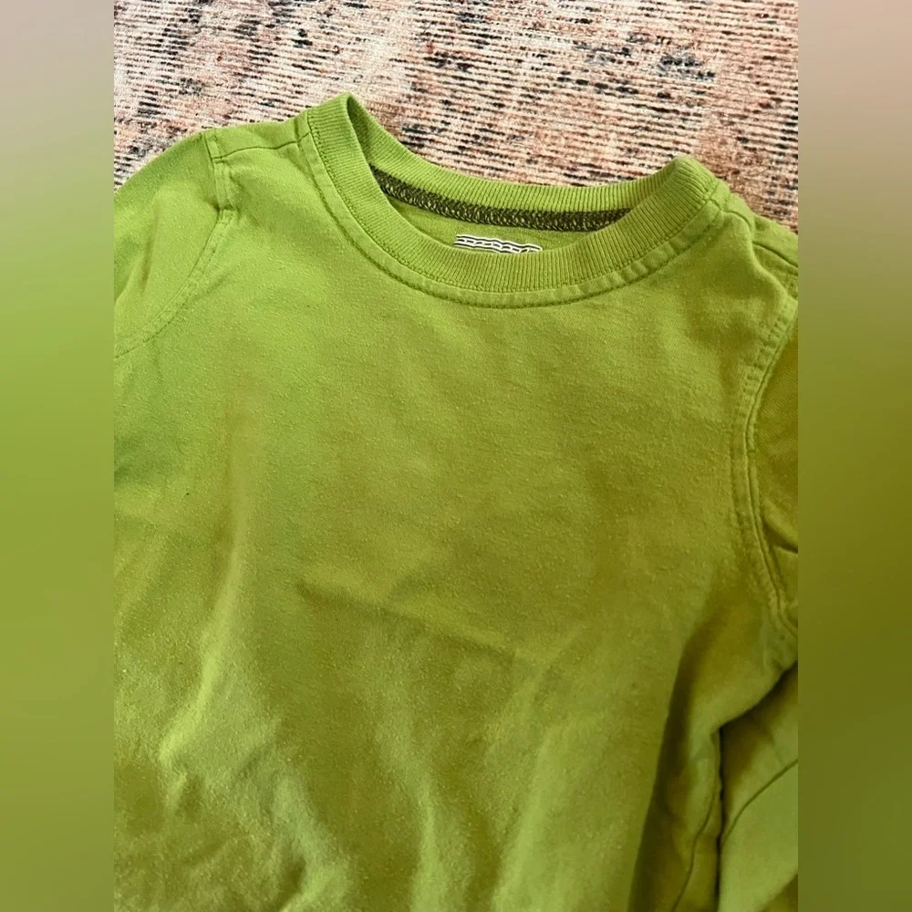 Old Navy Green Long Sleeve Tee